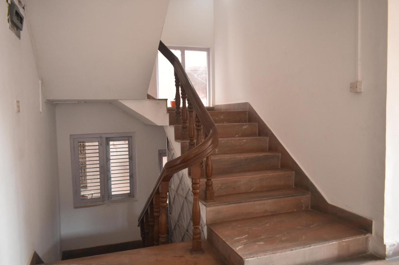 Cocina Mitho Chha Bnb Kathmandu Exterior foto