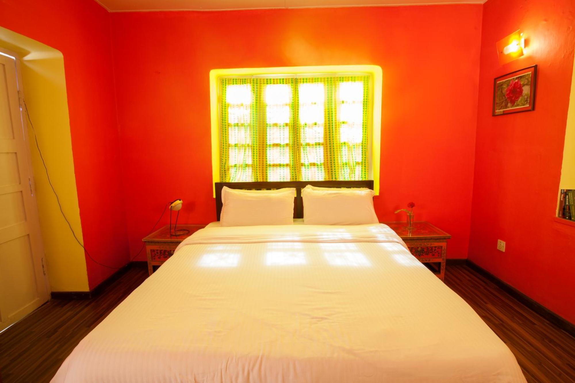 Cocina Mitho Chha Bnb Kathmandu Exterior foto